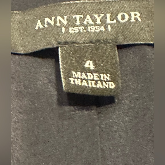 Ann Taylor Blazer Classic Wool Blend Double Breasted Button Front Pockets Size 4 - Picture 10 of 16